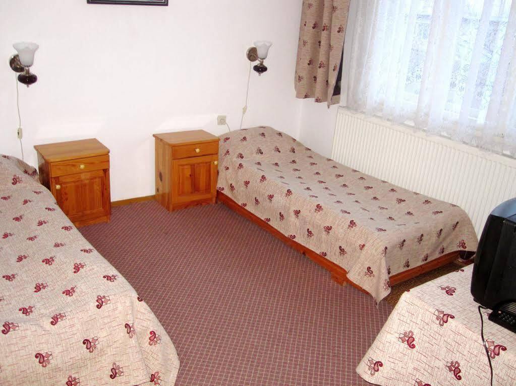 Guest Rooms Metaksinovi Chepelare Extérieur photo